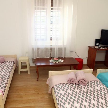 Apartma Grof Koper Luaran gambar