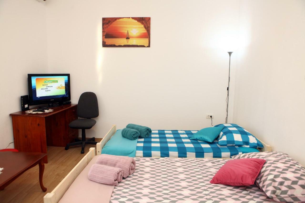 Apartma Grof Koper Luaran gambar