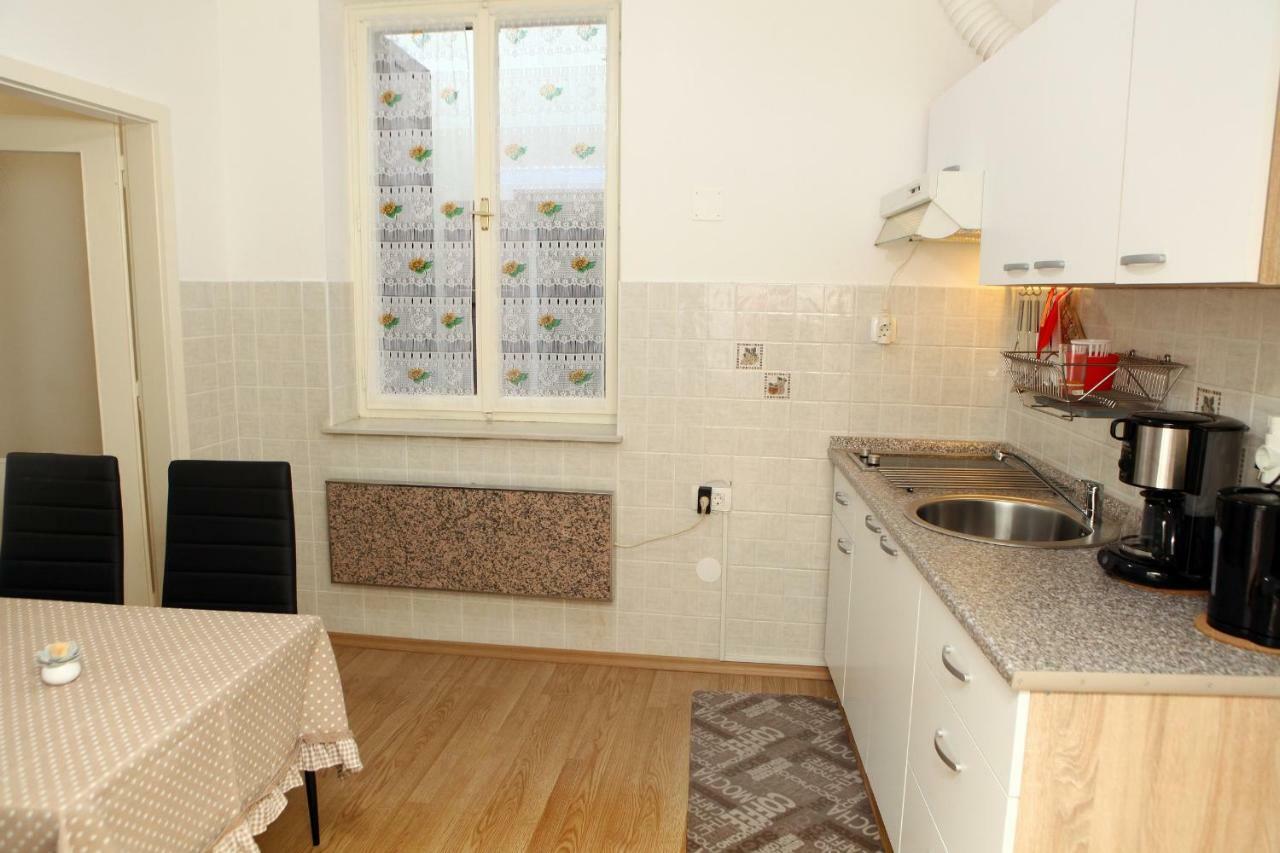 Apartma Grof Koper Luaran gambar